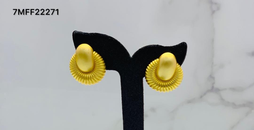 2c04dd80-1661-49fc-9caf-f4ce1661d827