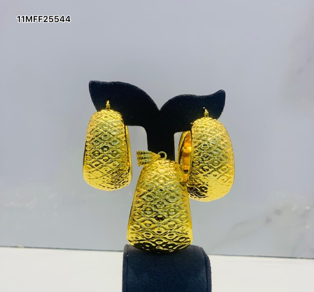 906d98ba-f5d9-43c7-ae0d-d89424881ec7